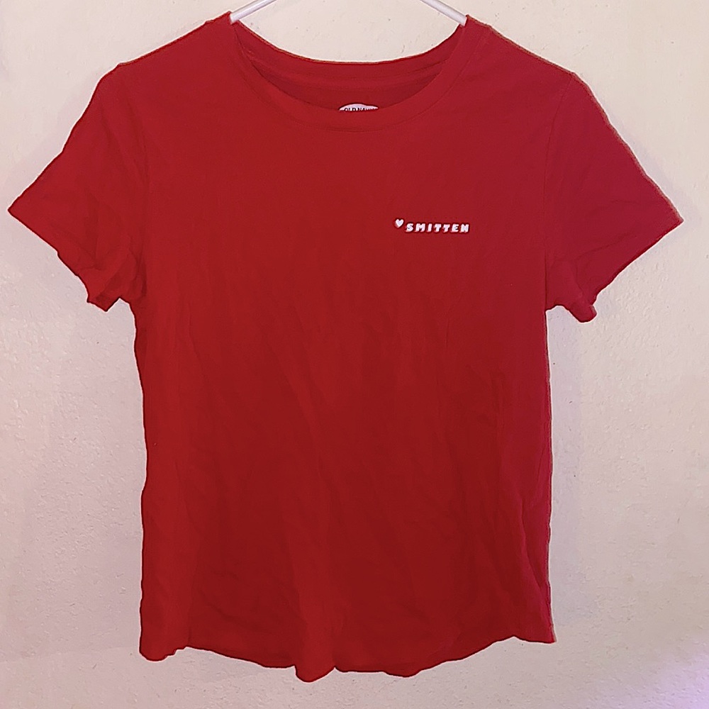 Old navy everywear smitten t-shirt